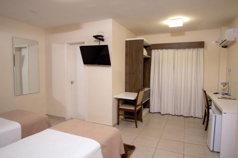 Bristol Portal Do Iguacu Curitiba Aeroporto Hotell Eksteriør bilde