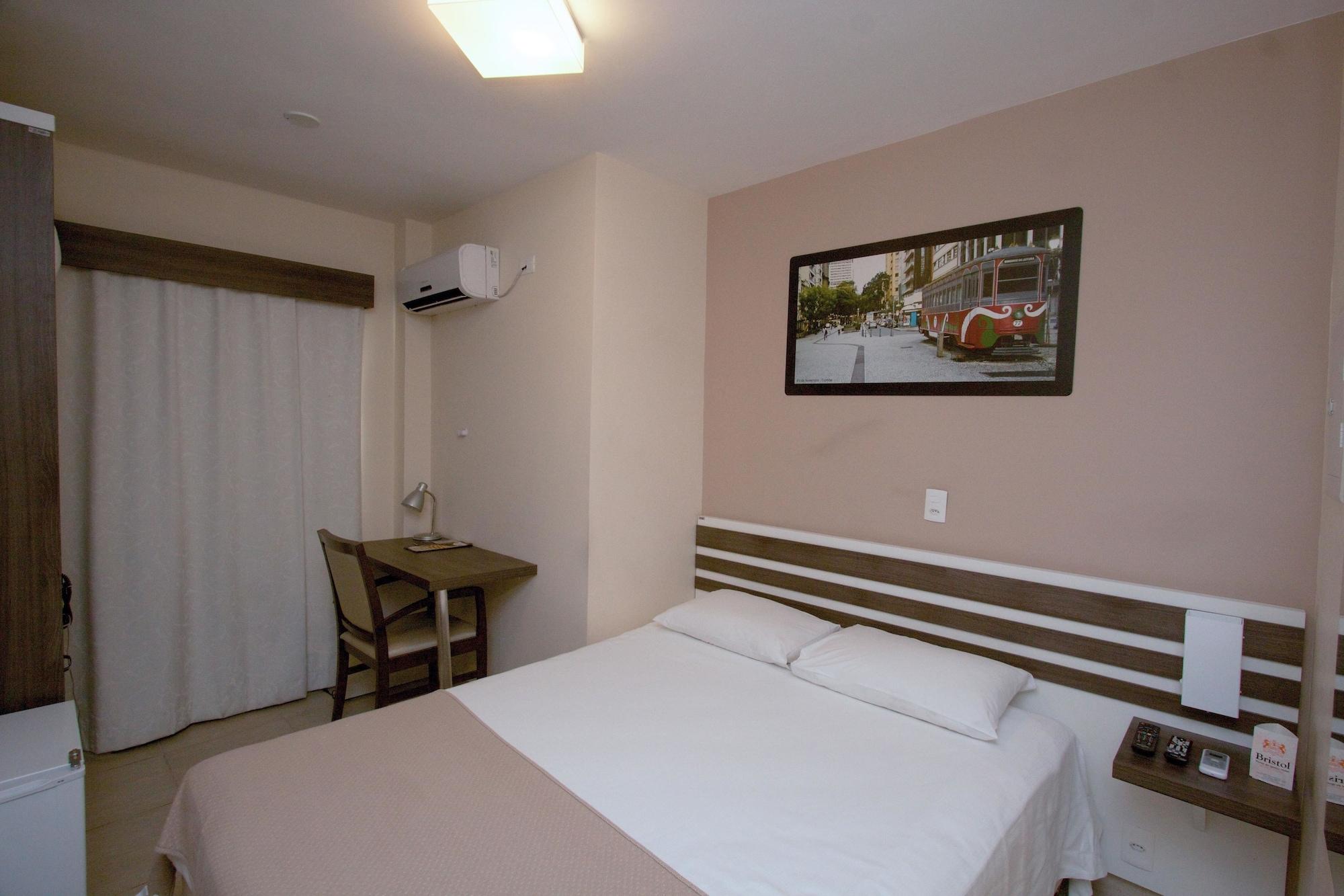 Bristol Portal Do Iguacu Curitiba Aeroporto Hotell Eksteriør bilde