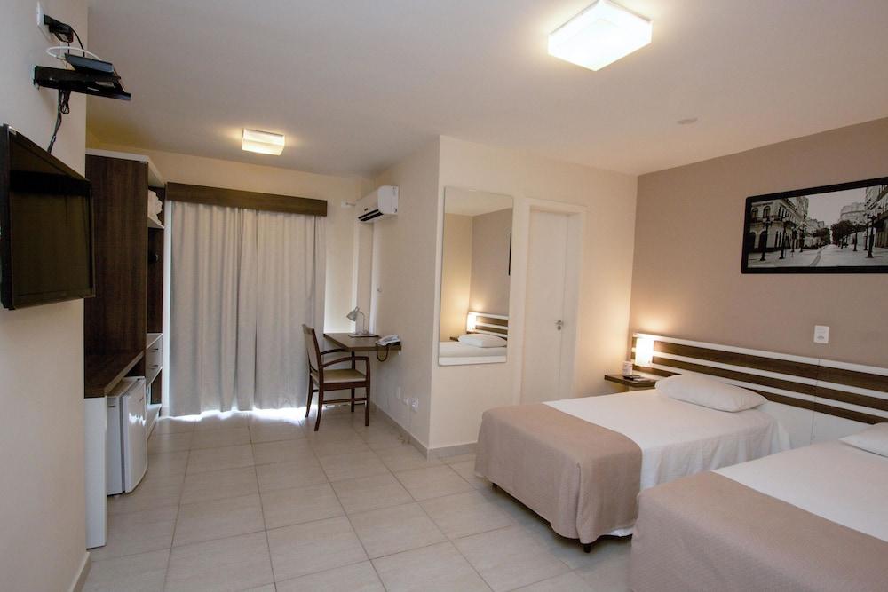 Bristol Portal Do Iguacu Curitiba Aeroporto Hotell Eksteriør bilde